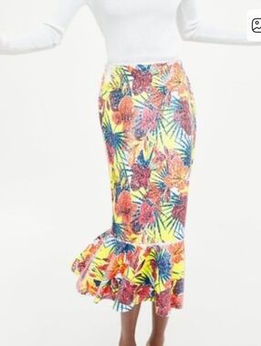 NWT Zara Yellow Tropical Floral Sequin Midi Skirt